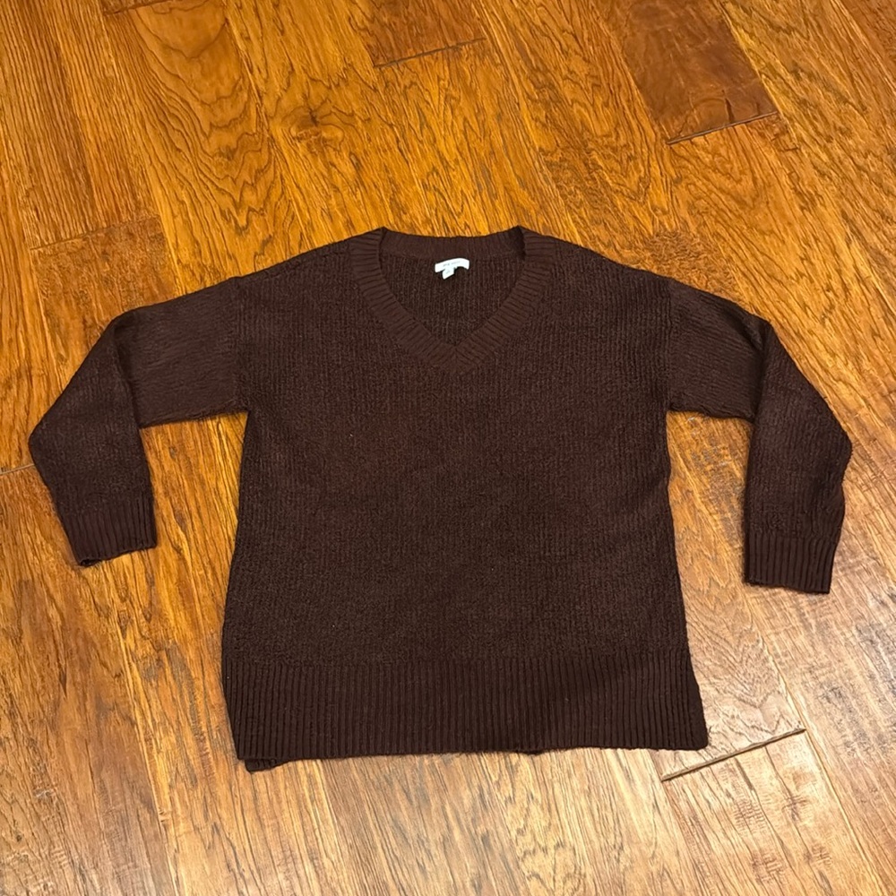 Nine West. Size large L. Purple sweater